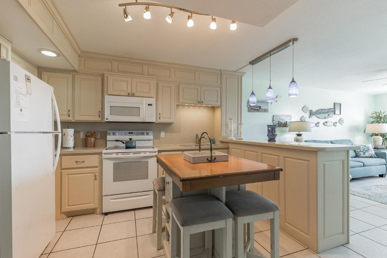 Charming 1 Bedroom, 3 Minute Walk To The Beach Condo South Padre Island Dış mekan fotoğraf