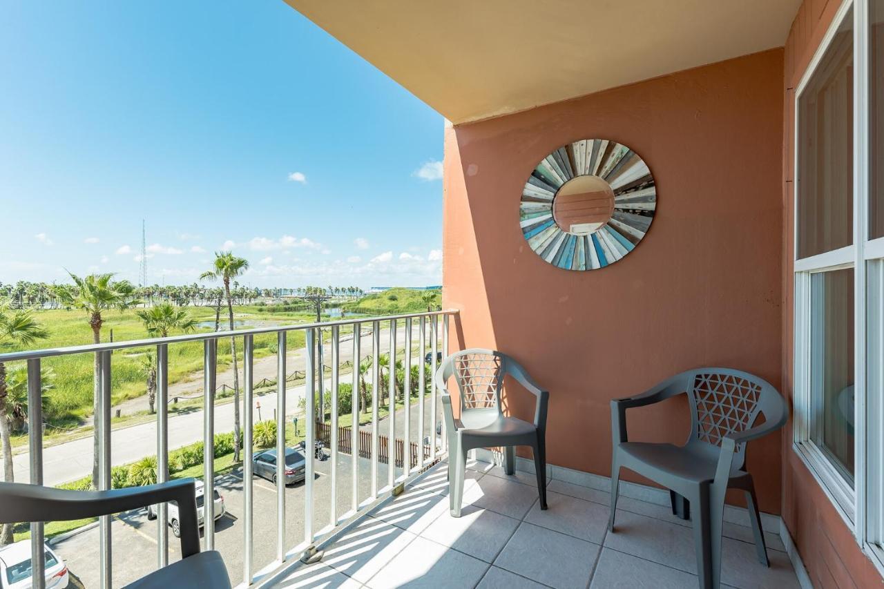 Charming 1 Bedroom, 3 Minute Walk To The Beach Condo South Padre Island Dış mekan fotoğraf