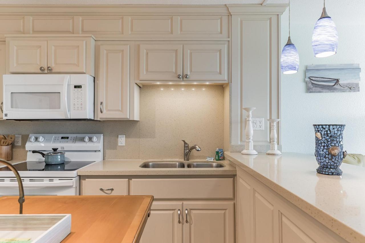 Charming 1 Bedroom, 3 Minute Walk To The Beach Condo South Padre Island Dış mekan fotoğraf
